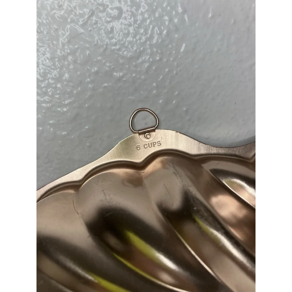 Vintage Sea Shell Copper Jello Mold Cake Pan Kitchen Wall Hanging Decor 6 cups